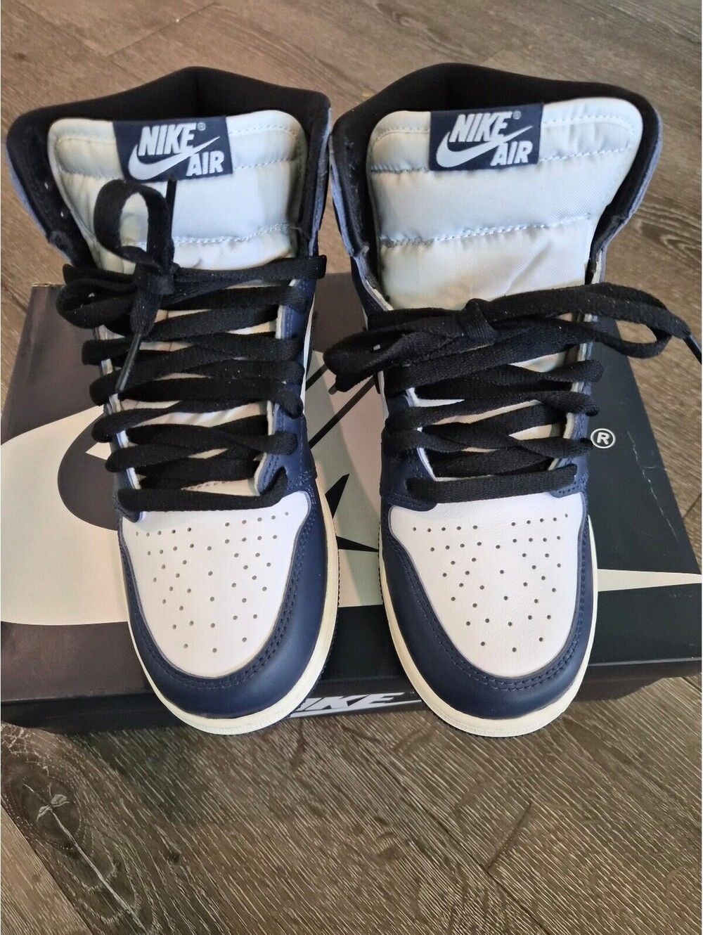 Jordan 1 High OG Midnight Navy Size 6Y FD1437-401 NIB